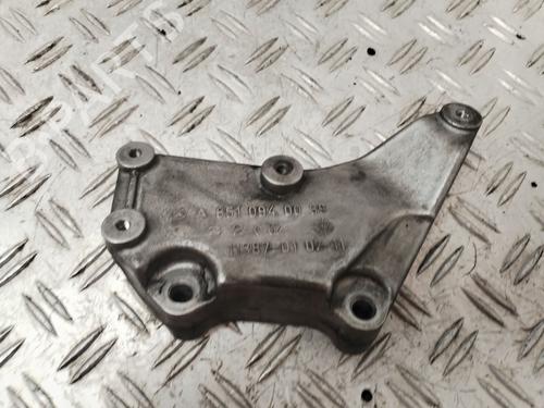 Motorophæng MERCEDES-BENZ SPRINTER 3,5-t Van (B907, B910) [2018-2025]  30945071