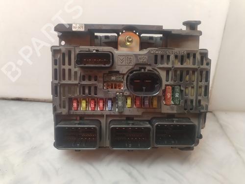 Used Fuse box Fuse box CITROËN C4 Coupe (LA_) [2004-2013] 36695731 36695731