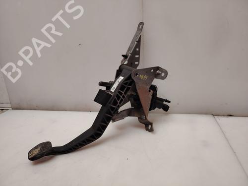 Used Clutch pedal Clutch pedal 37672287 37672287