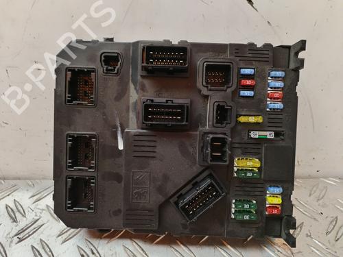 Zekeringkast PEUGEOT 407 (6D_) [2004-2011]  30943662