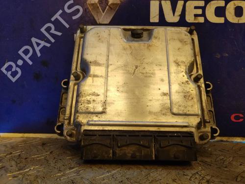 Engine control unit (ECU) RENAULT TRAFIC II Bus (JL) 1.9 dCI 80 (JL0B) | BP17499670M57