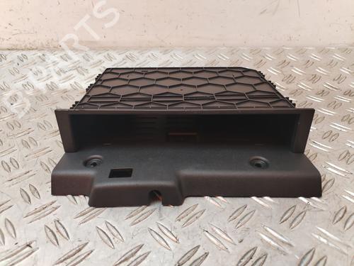 Used Glove box FORD FIESTA VII (HJ, HF) 1.0 EcoBoost (101 hp) 30943274
