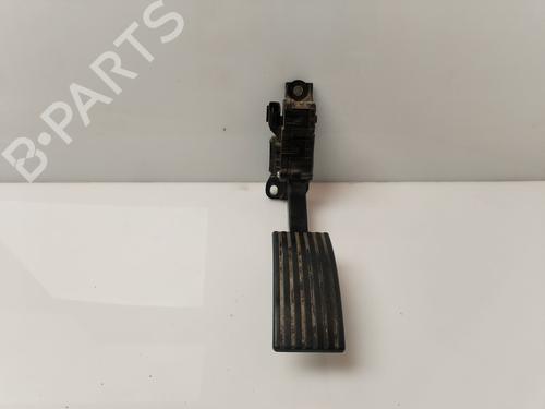 Używane Pedał MITSUBISHI CANTER Platform/Chassis (FB_, FE_, FG_) [2001-2025]  30946470