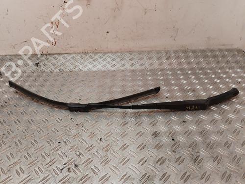 Used Front windshield wiper arm OPEL ASTRA J GTC 2.0 BiTurbo CDTI (08) (194 hp) 30944506