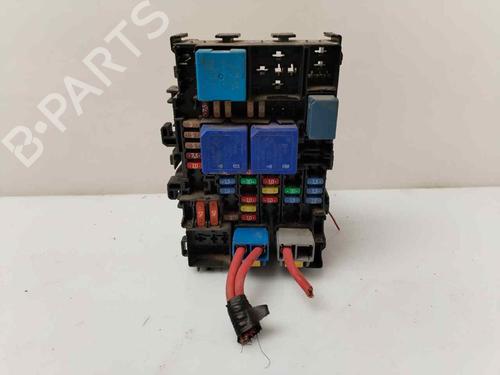 Used Fuse box RENAULT MEGANE IV Hatchback (B9A/M/N_) [2015-2025]  18905190