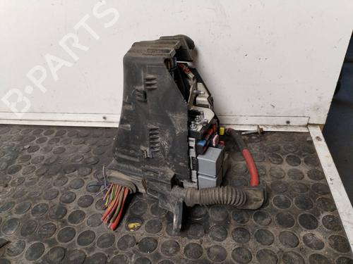 Used Fuse box VOLVO XC70 II (136) [2007-2016]  17503725