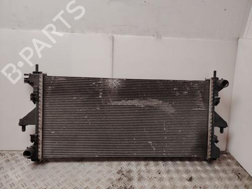 Used Water radiator CITROËN JUMPER II Bus 2.2 HDi 130 (130 hp) 32034055