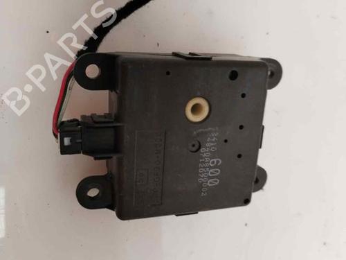 Used Fuel door actuator RENAULT LAGUNA Coupe (DT0/1) 2.0 GT (204 hp) 19524669
