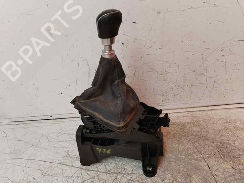 Used Gear lever FORD ECOSPORT [2011-2022]  18467228