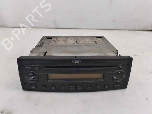 Used Radio IVECO DAILY VI Van [2014-2025]  21166775