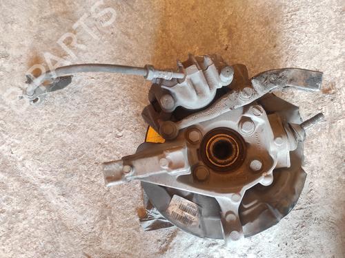 Used Left front steering knuckle VOLVO S60 I (384) 2.4 (140 hp) 17507648