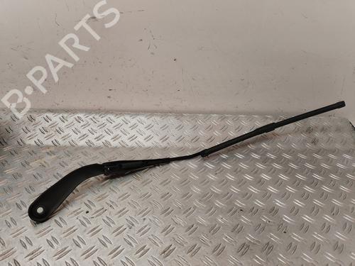 front-windshield-wiper-arm-bmw-1-f20-2011-2012-2013-2014-2015-2016-2017-2018-2019-24580041 main image