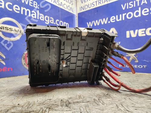 Fuse box VW EOS (1F7, 1F8) 2.0 TDI | BP17500323E1