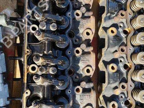 Used Cylinder head Cylinder head 17509445 17509445