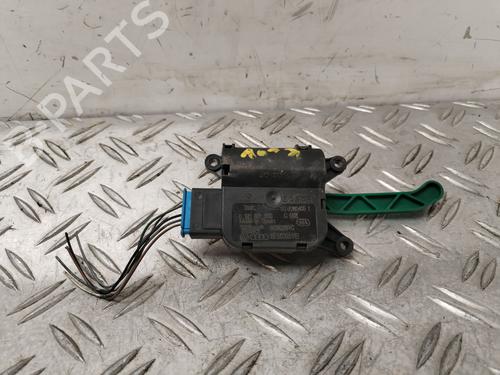 Used Fuel door actuator SEAT LEON (5F1) 2.0 Cupra (265 hp) 30945464