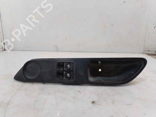 Used Left front window switch IVECO DAILY VI Van [2014-2026]  21807258