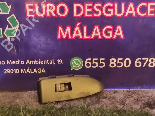 Used Right front window switch TOYOTA PRIUS (_W3_) 1.8 Plug-in Hybrid (ZVW30, ZVW35) (136 hp) 17508070