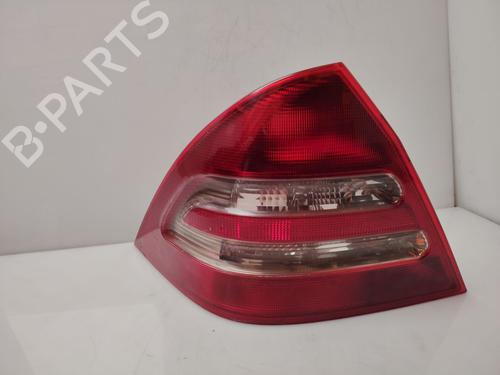 Venstre baglygte MERCEDES-BENZ C-CLASS (W203) C 200 CDI (203.004) (116 hp) 33005336