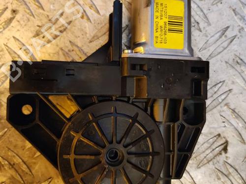 Used Left front window motor VOLVO V40 Hatchback (525) D3 (150 hp) 17499565