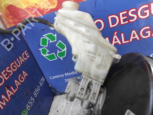 Used Brake master cylinder FIAT DOBLO Cargo (263_) 1.6 D Multijet (263WXD1B, 263WXR1B, 263WXX1B, 263ZXD1B,... (105 hp) 17507750