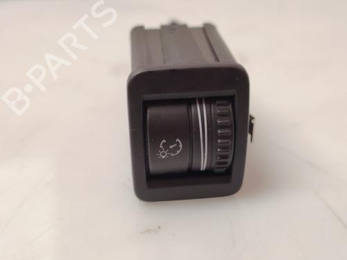 Used Headlight switch VW TIGUAN (5N_) [2007-2018]  31975313