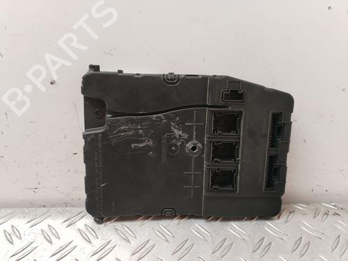 Used Fuse box RENAULT GRAND SCÉNIC II (JM0/1_) 2.0 dCi (JM1K) (150 hp) 30943022