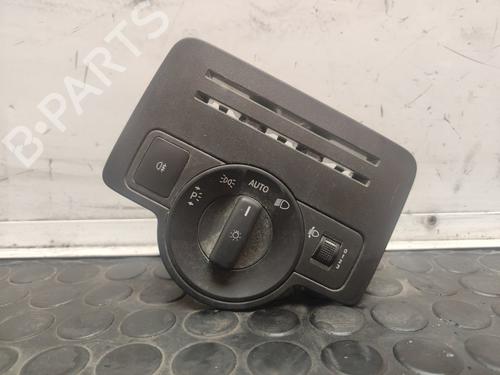 Used Headlight switch MERCEDES-BENZ VIANO (W639) CDI 2.2 (639.811, 639.813, 639.815, 639.711, 639.713) (136 hp) 17502404