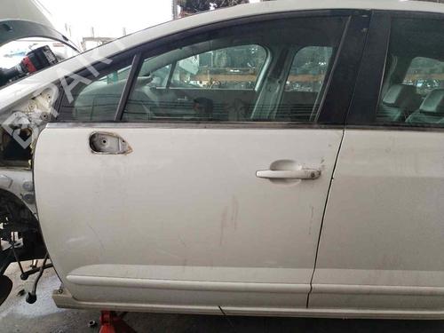 Used Left front door PEUGEOT 5008 (0U_, 0E_) 2.0 HDi 150 / BlueHDi 150 (150 hp) 19744704