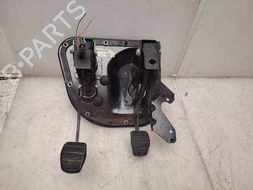 Pedal embraiagem Pedal embraiagem 39107002 39107002