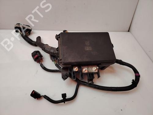 Used Fuse box Fuse box FORD TRANSIT Van (FA_ _) [2006-2014] 32986933 32986933