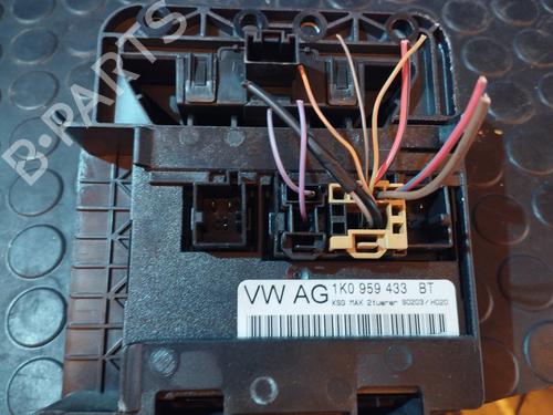 Module électronique VW EOS (1F7, 1F8) 2.0 TDI (140 hp) 17501138