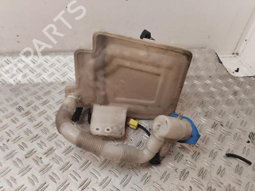 Used Windscreen washer tank VW GOLF V (1K1) [2003-2010]  24894205