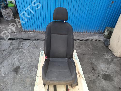 Seats set VW GOLF VII (5G1, BQ1, BE1, BE2)  | BP30944316C78 