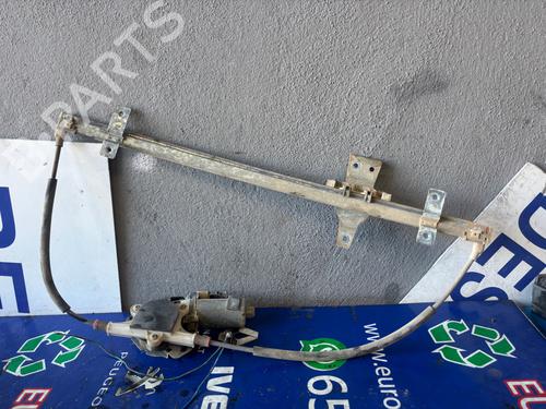 Used Front right window mechanism NISSAN TERRANO I (WD21) [1986-1996]  24638296