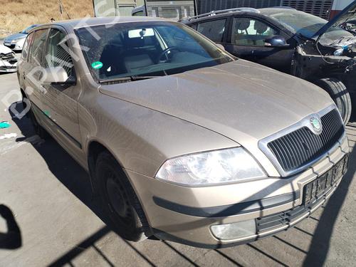 Pièces Détachées Usagées SKODA OCTAVIA II Combi (1Z5) 1.9 TDI (105 hp) 4360341