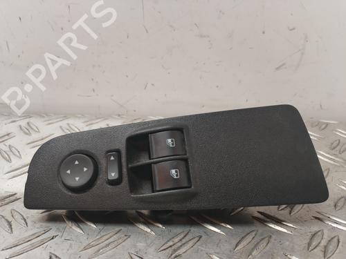 Used Left front window switch FIAT PUNTO (188_) 1.4 (95 hp) 25938766