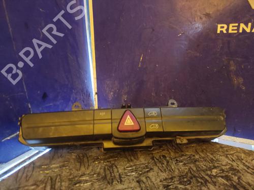 Used Warning switch MERCEDES-BENZ SPRINTER 3-t Van (B906) 213 CDI (906.611, 906.613) (129 hp) 17507907