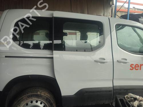 Højre side skydedør PEUGEOT RIFTER [2018-2025]  30942932