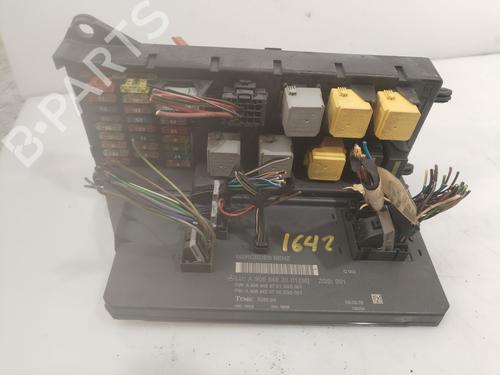 fuse-box-vw-crafter-30-50-van-2e_-2006-2007-2008-2009-2010-2011-2012-2013-2014-2015-2016-32204877 main image