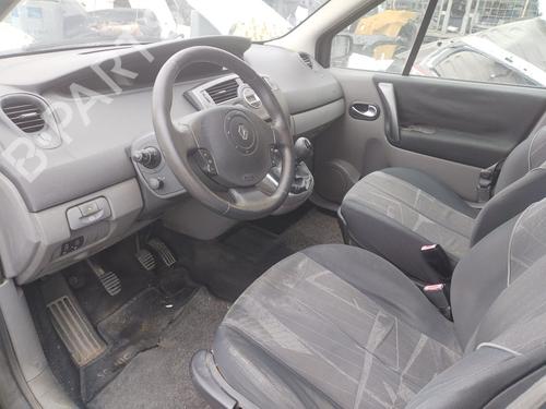 Left taillight RENAULT MEGANE II Estate (KM0/1_) 1.9 dCi (KMRG, KM1G, KM0G, KM2C) | BP30943468C34 