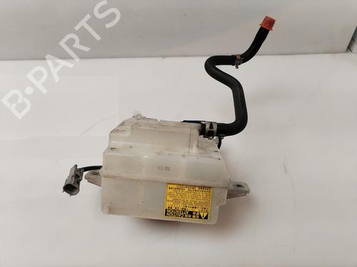 Depósito do líquido de travões TOYOTA AURIS (_E18_) 1.8 Hybrid (ZWE186_, ZWE186R) | BP30946692M118