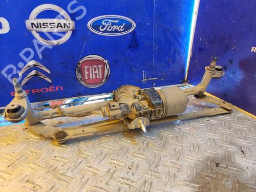Used Front wiper motor VW POLO V (6R1, 6C1) 1.2 TDI (75 hp) 17499517