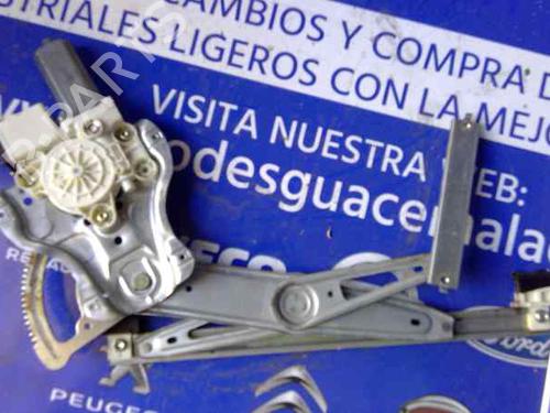 Rudehejsemekanisme Højre foran TOYOTA COROLLA (_E12_) 1.4 D (NDE120_, NDE120R) | BP17506331C23 