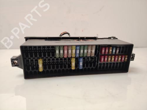 fuse-box-vw-tiguan-5n_-2007-2008-2009-2010-2011-2012-2013-2014-2015-2016-2017-2018-31968507 main image