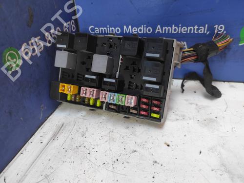 Used Fuse box FORD TRANSIT Van (FA_ _) [2006-2014]  17507518
