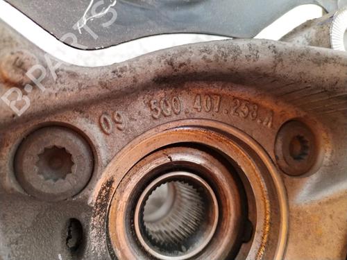 Right front steering knuckle SEAT LEON ST (5F8) | BP17505609M26