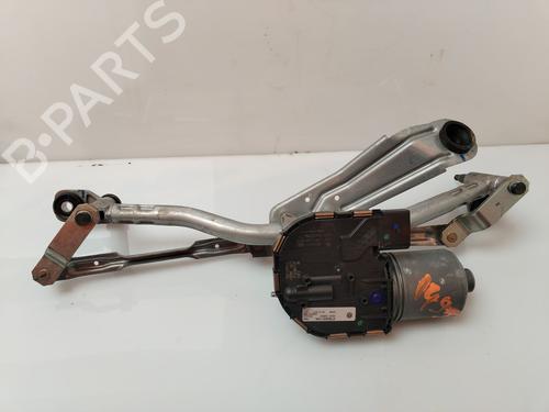 Used Front wiper motor VW TOURAN (5T1) [2015-2026]  31600777