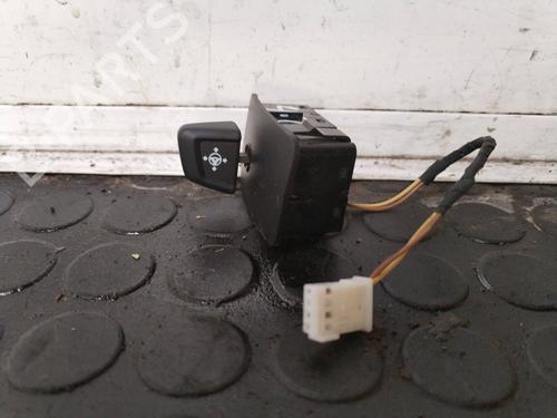 Used Steering wheel controls BMW X6 (F16, F86) xDrive 35 i (306 hp) 17503779