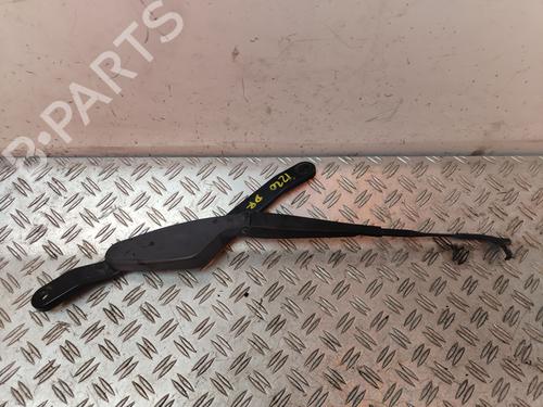 front-windshield-wiper-arm-mercedes-benz-c-class-w204-2007-2008-2009-2010-2011-2012-2013-2014-2015-26128529 main image