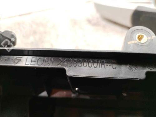 Fuse box RENAULT MASTER III Van (FV) 2.3 dCi 100 RWD (FV0B, FV0H, FV0K) | BP23338158E1